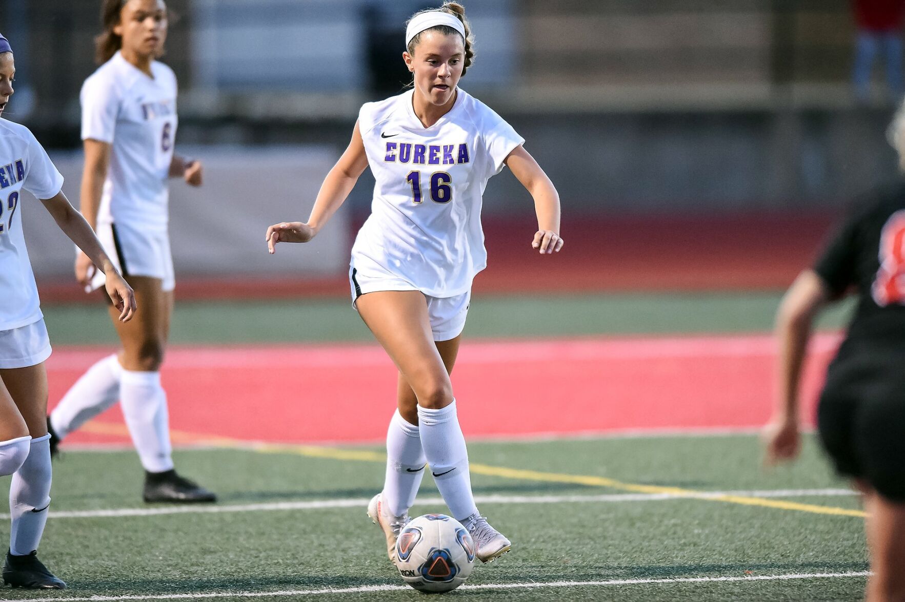 Union vs. Eureka girls soccer